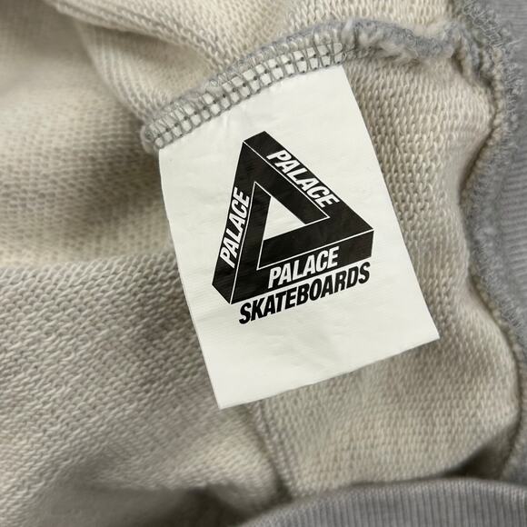 FW20 Palace Chilly Duck Out Drop Shoulder Crewneck Sweater size Medium M B4 - Picture 4 of 7